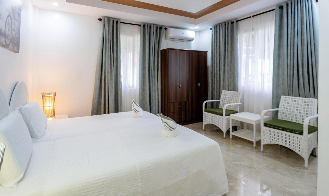 Madison Garden And Residences ปางเลา ภายนอก รูปภาพ